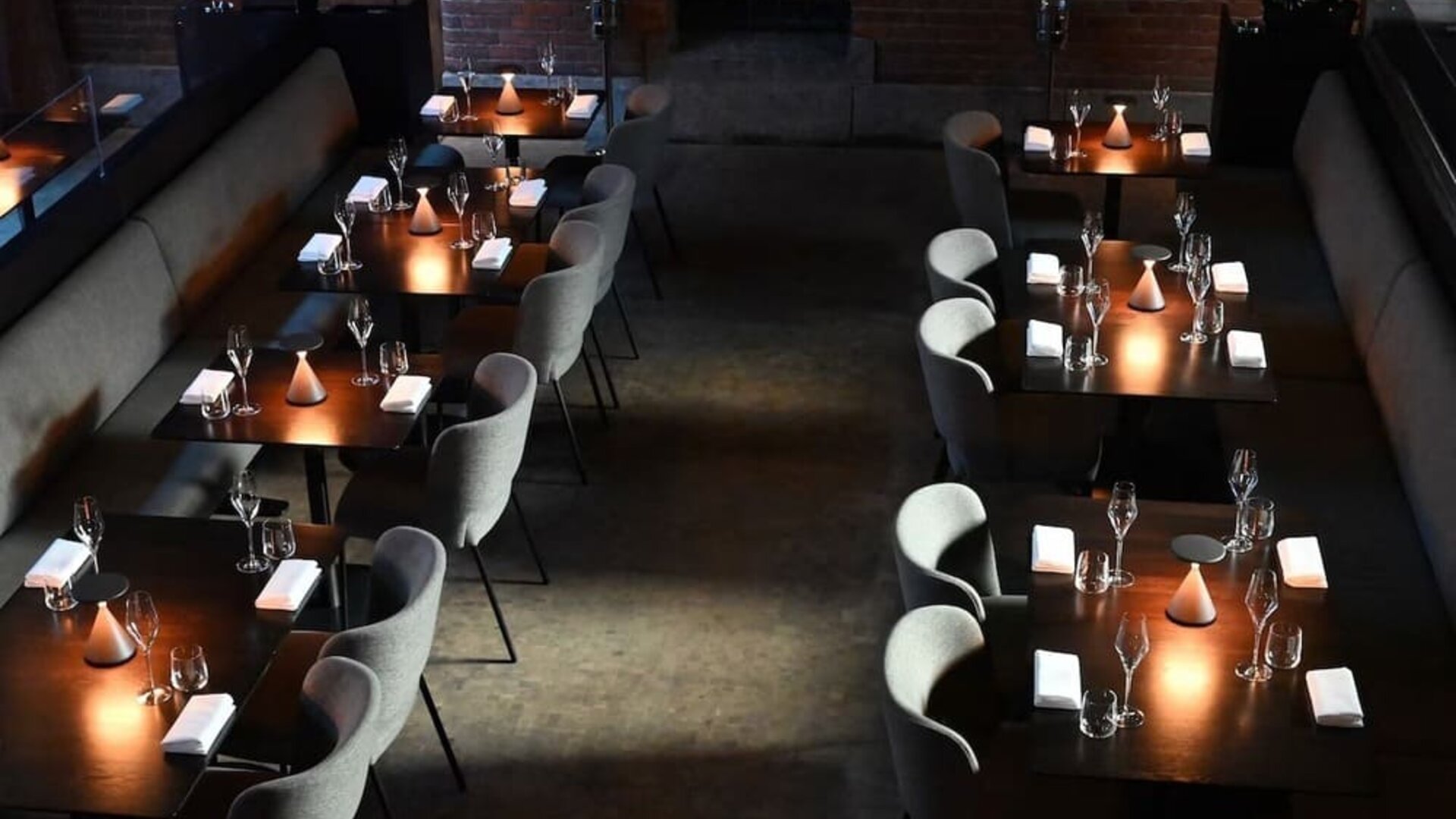 Dining and coworking space at Wilmina Hotel.