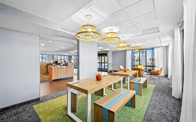 Spark by Hilton Cleveland Beachwood