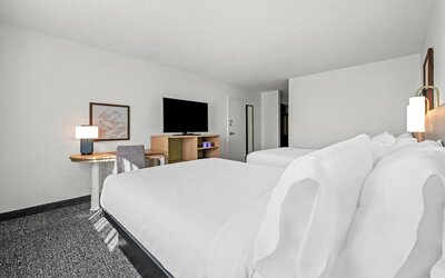 Spark by Hilton Cleveland Beachwood