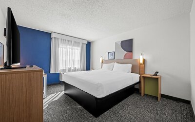 Spark by Hilton Cleveland Beachwood