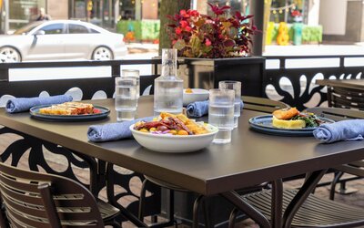 Crowne Plaza Cleveland at Playhouse Square by IHG