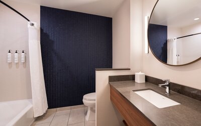 Fairfield Inn & Suites by Marriott Cleveland Tiedeman Road