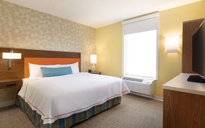 Home2 Suites by Hilton Middleburg Heights Cleveland