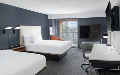 Courtyard by Marriott Cleveland Airport South