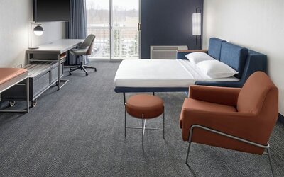 Courtyard by Marriott Cleveland Airport South