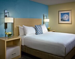Sonesta Simply Suites Cleveland Airport