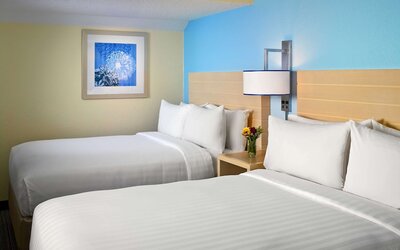 Sonesta Simply Suites Cleveland Airport