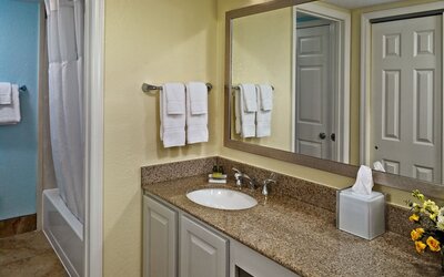 Sonesta Simply Suites Cleveland Airport