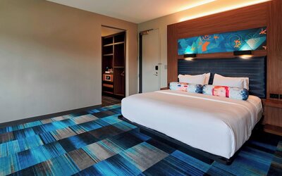 Aloft by Marriott Cleveland Airport
