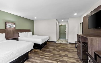Quality Inn & Suites Columbia Harbison