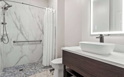 Quality Inn & Suites Columbia Harbison