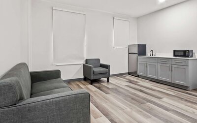 Quality Inn & Suites Columbia Harbison