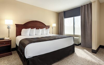 Lexington Expo Hotel by IHG
