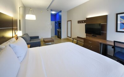 Holiday Inn Express Hotel & Suites Blythewood by IHG