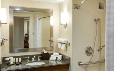 Embassy Suites by Hilton Columbus Dublin