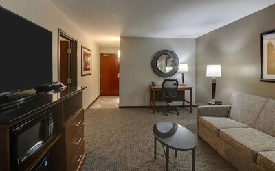 Drury Inn & Suites Columbus Dublin