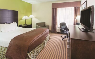 La Quinta Inn & Suites by Wyndham Columbus - Grove City