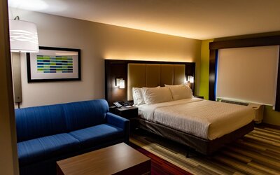 Holiday Inn Express Columbus-Dublin by IHG