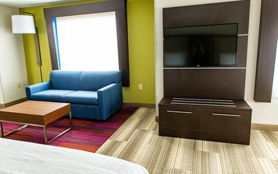 Holiday Inn Express Columbus-Dublin by IHG