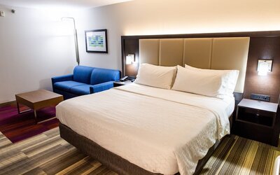 Holiday Inn Express Columbus-Dublin by IHG