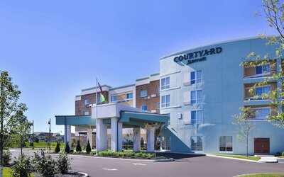 Courtyard by Marriott Columbus Grove City