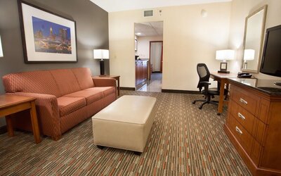 Drury Inn & Suites Columbus Grove City