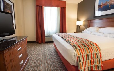 Drury Inn & Suites Columbus Grove City
