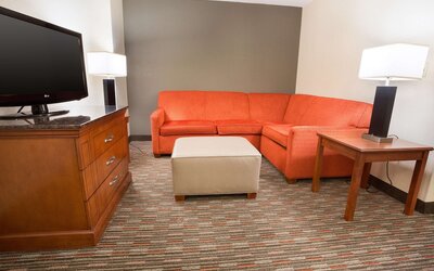 Drury Inn & Suites Columbus Grove City