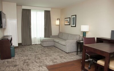 Embassy Suites Columbus-Airport