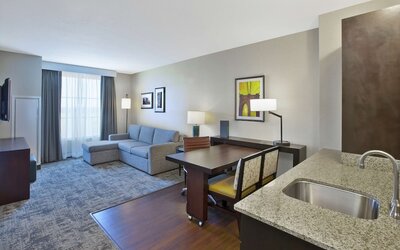 Embassy Suites Columbus-Airport
