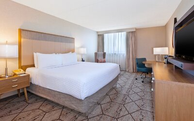 Crowne Plaza Columbus North- Worthington by IHG