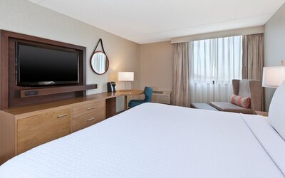 Crowne Plaza Columbus North- Worthington by IHG