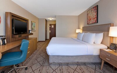 Crowne Plaza Columbus North- Worthington by IHG