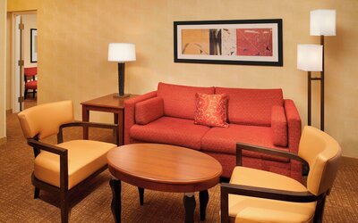 Courtyard by Marriott Columbus Worthington