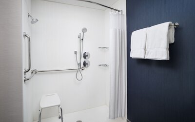 Courtyard by Marriott Columbus Worthington