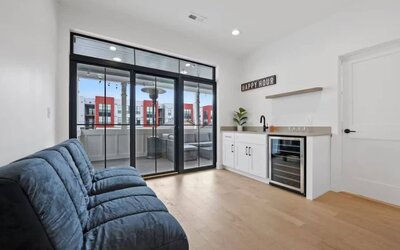 Jungle House Premier Residences – Downtown Columbus & Short North