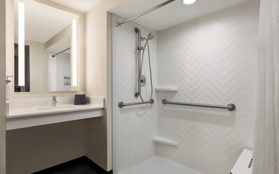Holiday Inn Columbus-Hilliard by IHG