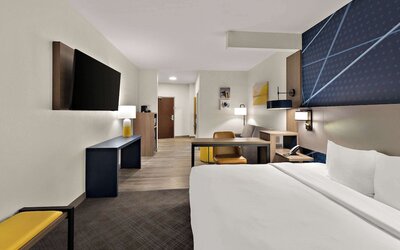 Comfort Suites Columbus East Broad