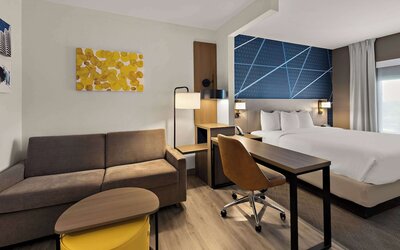 Comfort Suites Columbus East Broad