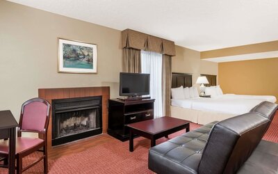 Hawthorn Extended Stay by Wyndham Columbus North