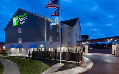 Holiday Inn Express & Suites Columbus Airport East by IHG