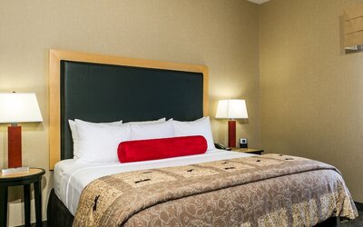 Cambria Hotel Columbus - Polaris