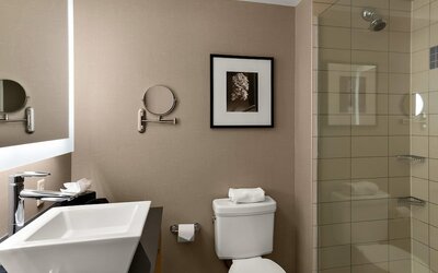 Cambria Hotel Columbus - Polaris