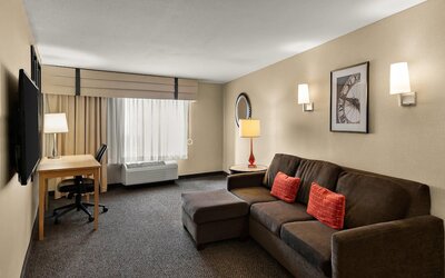 Cambria Hotel Columbus - Polaris