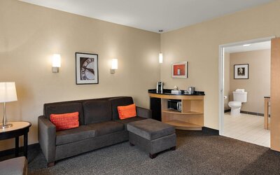 Cambria Hotel Columbus - Polaris