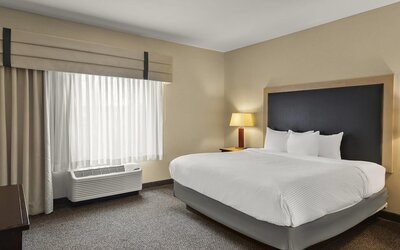 Cambria Hotel Columbus - Polaris