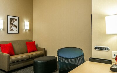 Cambria Hotel Columbus - Polaris