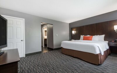 Hawthorn Extended Stay by Wyndham Columbus West