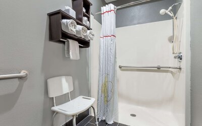Hawthorn Extended Stay by Wyndham Columbus West
