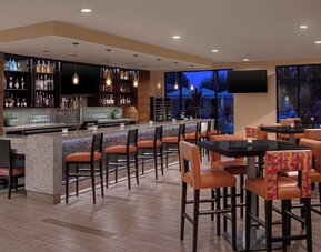 Delta Hotels by Marriott Anaheim Garden Grove